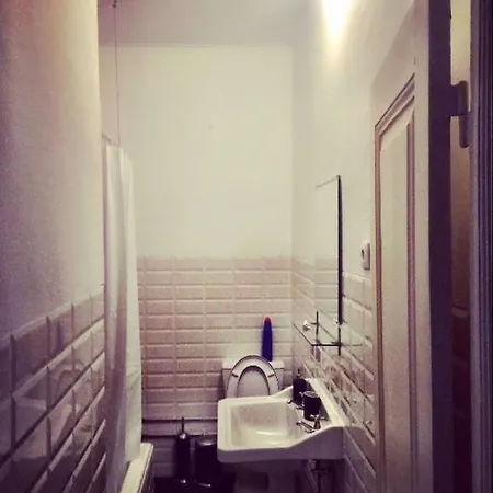 דירה Huge Sunny 4bedroom In Principe Real.