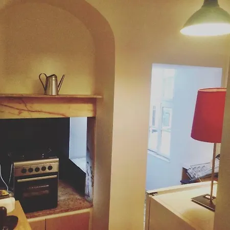 דירה Huge Sunny 4bedroom In Principe Real.