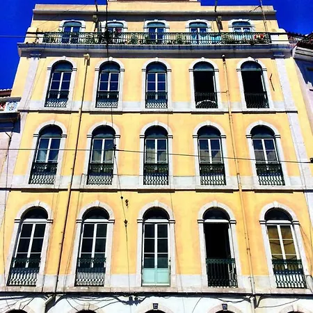 דירה Huge Sunny 4bedroom In Principe Real. ליסבון